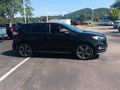 Used 2020 Ford Edge ST AWD/4WD image 2