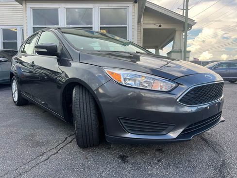Used 2017 Ford Focus SE image 13