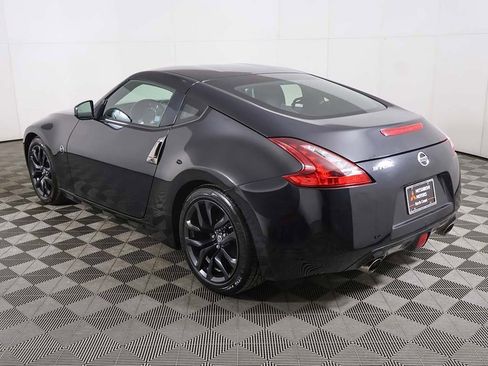 Used 2020 Nissan 370Z Coupe image 6