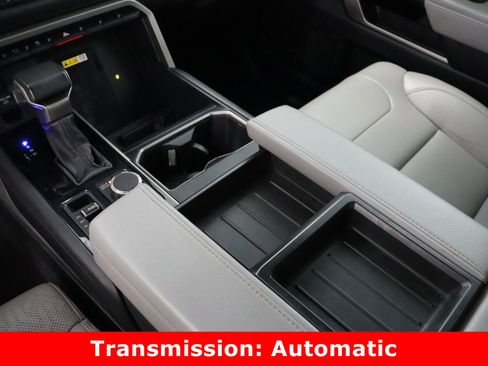 Used 2023 Toyota Tundra Limited image 17