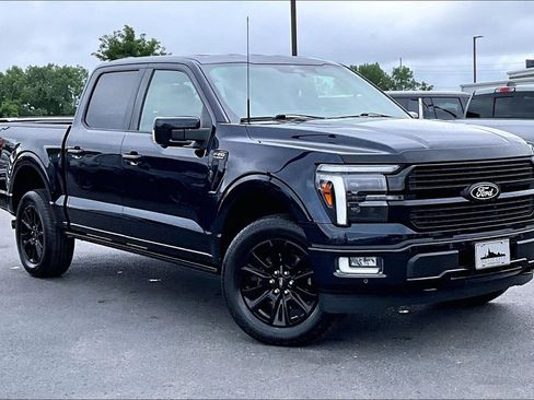 Used 2024 Ford F150 Platinum w/ FX4 Off-Road Package AWD/4WD image 36