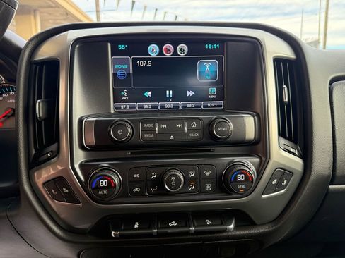 Used 2015 Chevrolet Silverado 2500 LT w/ LT Convenience Package image 13