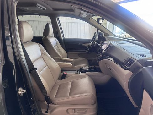 Used 2016 Honda Pilot Elite image 10