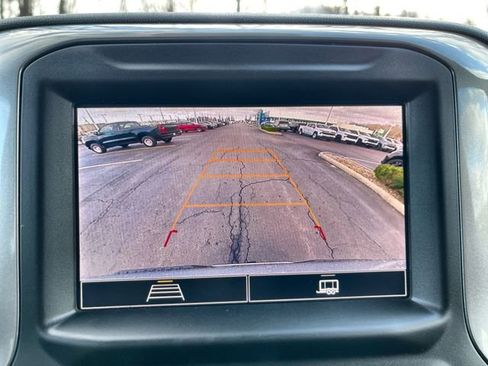 Certified 2025 Chevrolet Silverado 1500 Custom image 15