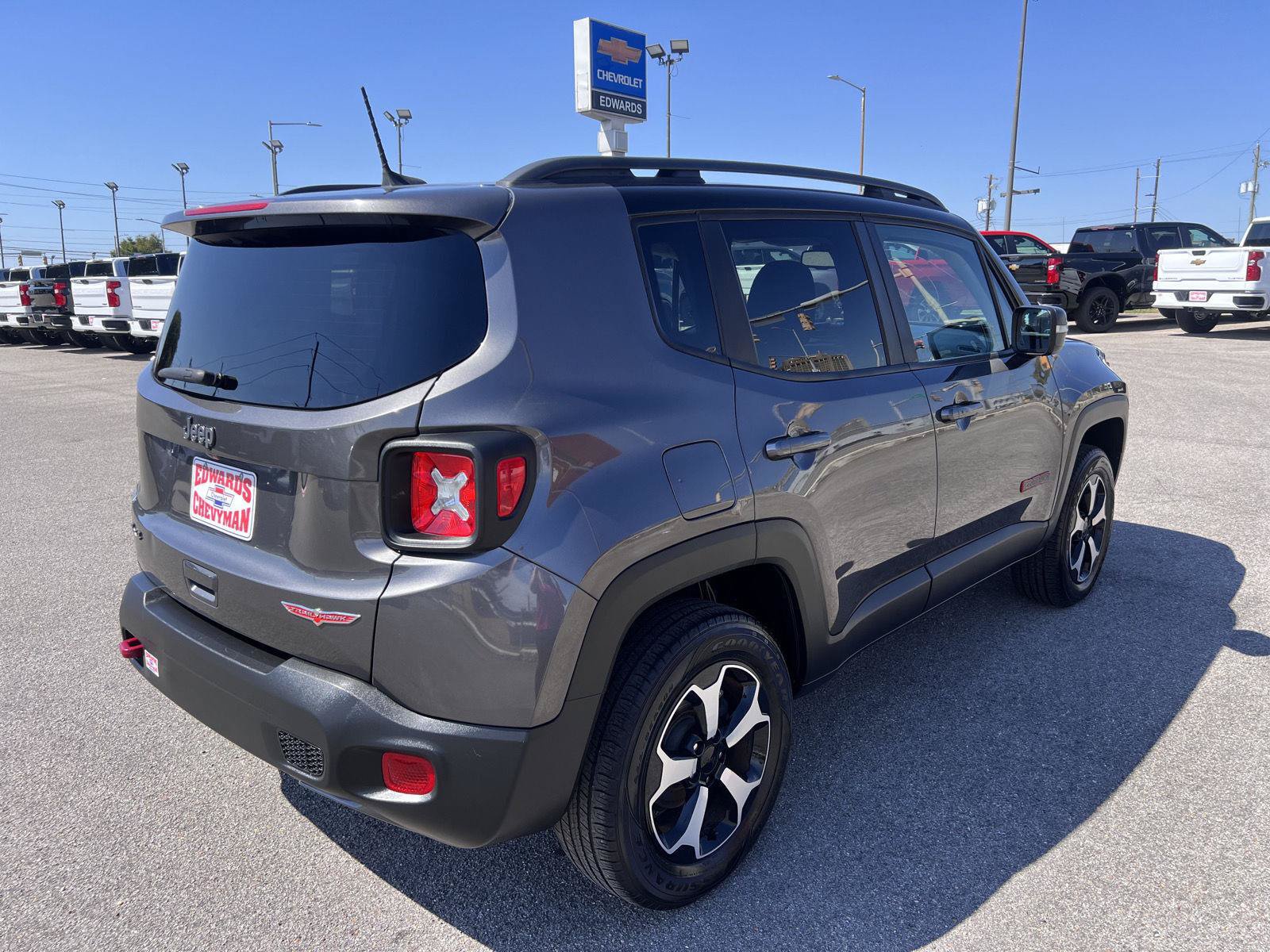Used 2021 Jeep Renegade Trailhawk AWD/4WD image 8