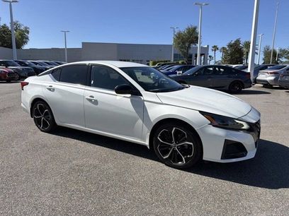 Used 2023 Nissan Altima 2.5 SR