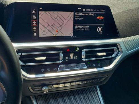 Used 2020 BMW 330i Sedan w/ M Sport Package RWD image 8