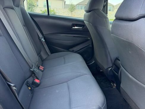 Used 2021 Toyota Corolla LE FWD image 8