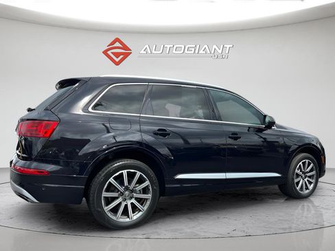 Used 2019 Audi Q7 3.0T Premium Plus w/ Premium Plus Package AWD/4WD image 8
