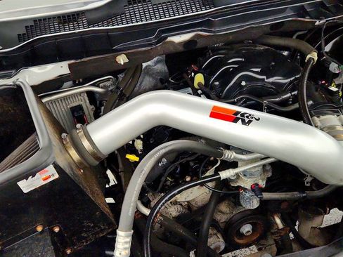 Used 2018 RAM 1500 Classic SLT image 26