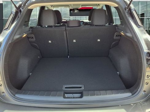 New 2026 Nissan Kicks SV w/ Charging Package FWD image 9