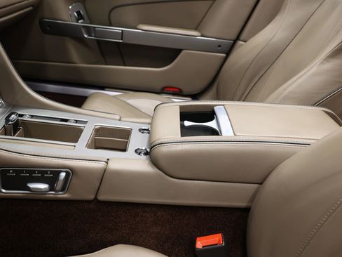 Used 2015 Aston Martin DB9 Volante Carbon Edition Convert image 48