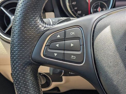Used 2019 Mercedes-Benz GLA 250 image 4