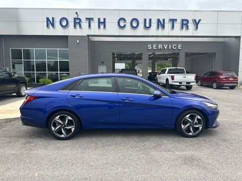 Used 2023 Hyundai Elantra Limited FWD image 1