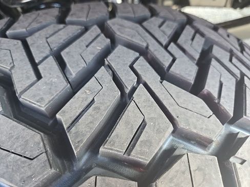 New 2025 Ford F350 Lariat w/ Lariat Ultimate Package image 41