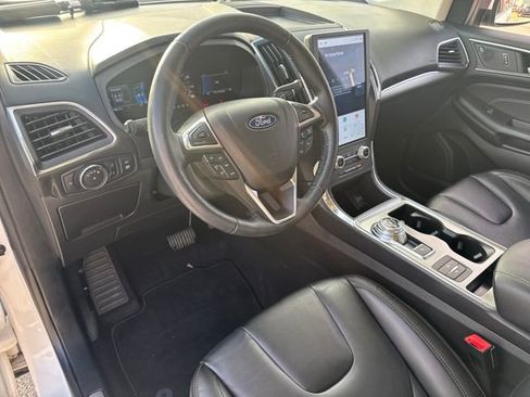 Used 2022 Ford Edge Titanium image 20