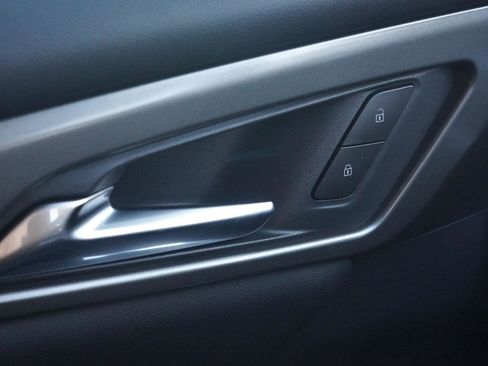 New 2026 Chevrolet Traverse LT w/ Sun and Wheel Package image 19