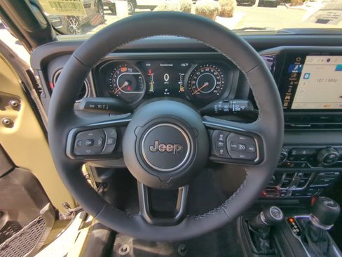 New 2025 Jeep Wrangler Rubicon w/ Steel Bumper Group image 9