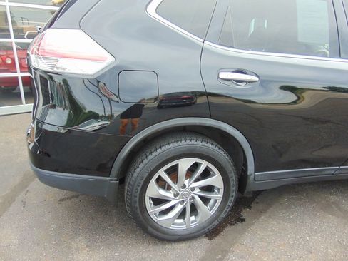 Used 2015 Nissan Rogue SL image 13