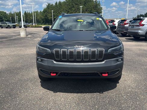 Used 2022 Jeep Cherokee Trailhawk AWD/4WD image 2