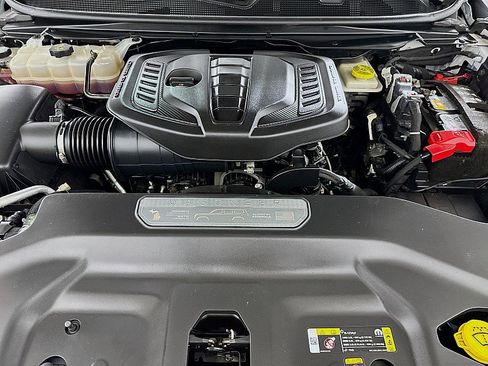 Used 2023 Jeep Wagoneer L Series III w/ Preferred Equipment Group image 32