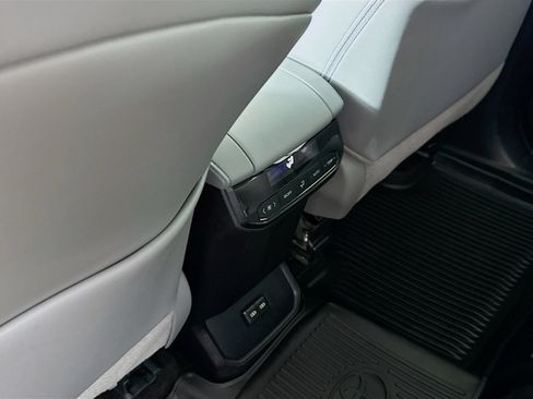 Certified 2026 Toyota Highlander XLE AWD/4WD image 25