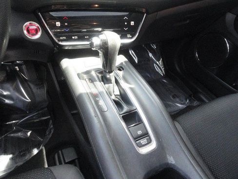 Used 2021 Honda HR-V EX image 15