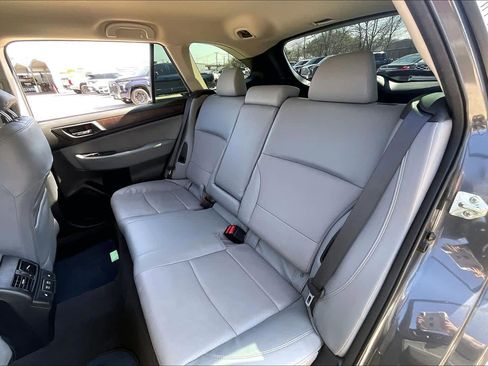 Used 2019 Subaru Outback 2.5i Limited w/ Popular Package #2 image 20