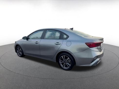Used 2024 Kia Forte LXS image 10