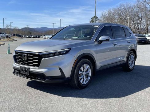 Used 2023 Honda CR-V LX image 19