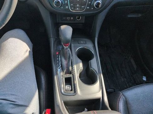 Used 2023 Chevrolet Equinox RS w/ RS Leather Package image 12