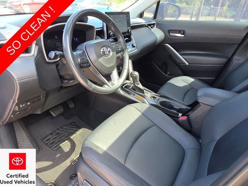 Certified 2022 Toyota Corolla Cross XLE w/ Convenience Package image 26