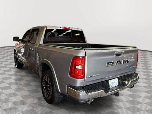 Used 2025 RAM 1500 Laramie AWD/4WD image 6