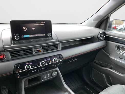 Used 2023 Honda Pilot Sport image 21