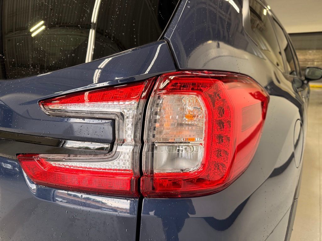 Used 2024 Subaru Ascent Onyx Edition w/ Popular Package Onyx AWD/4WD image 5