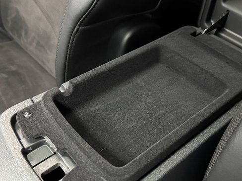 Used 2020 Jeep Grand Cherokee Altitude image 30