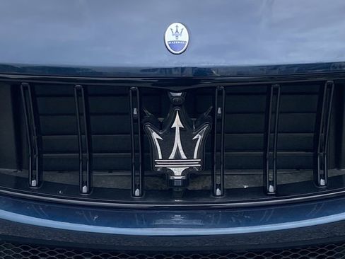 New 2024 Maserati Levante Trofeo image 11