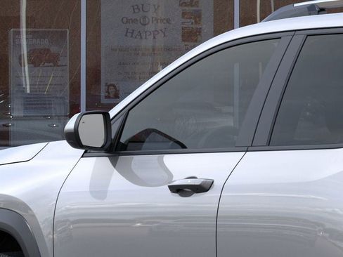 New 2026 Chevrolet Equinox LT w/ Convenience Package II image 12