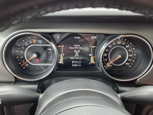 Used 2021 Jeep Gladiator Sport AWD/4WD image 25
