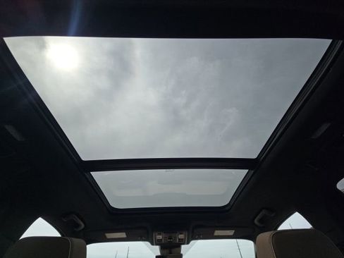 Used 2024 Chevrolet Tahoe Premier w/ Premium Package 2 image 49