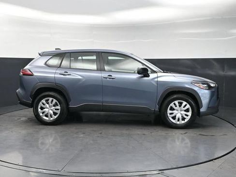 Used 2026 Toyota Corolla Cross L FWD image 4