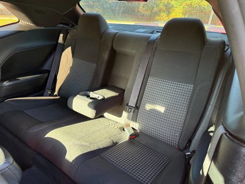 Used 2020 Dodge Challenger SXT image 12