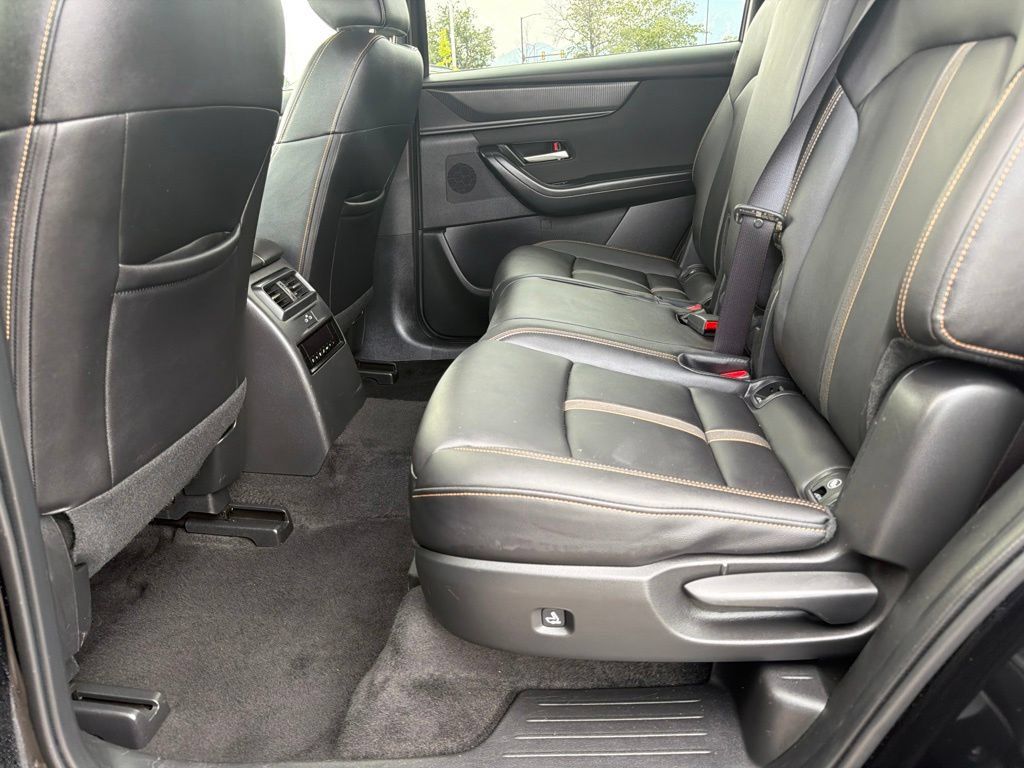 Used 2026 MAZDA CX-90 3.3 Turbo w/ Select Package AWD/4WD image 18