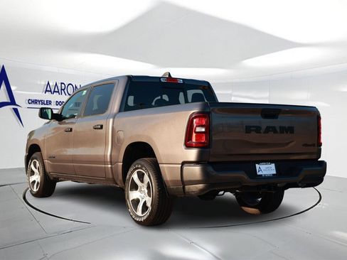 New 2026 RAM 1500 Express AWD/4WD image 2