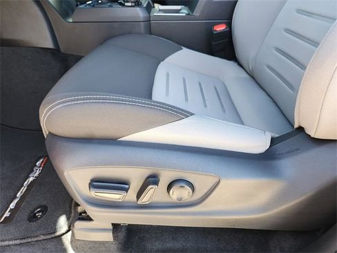 New 2025 Toyota Tacoma TRD Sport image 17