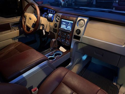 Used 2013 Ford F150 King Ranch w/ King Ranch Chrome Pkg image 15