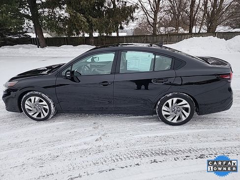 Used 2023 Subaru Legacy Limited image 7