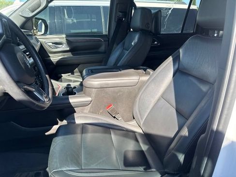 Used 2021 Chevrolet Suburban Z71 w/ Rear Media and Nav Package AWD/4WD image 11