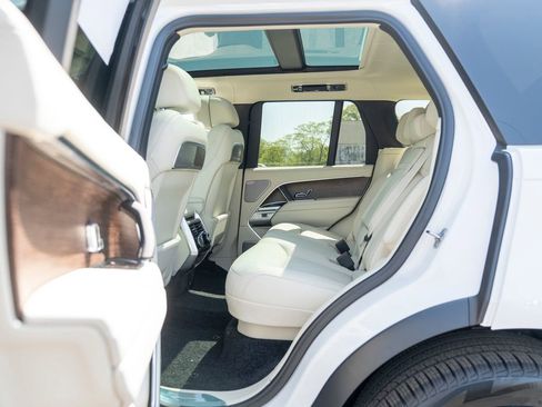 New 2025 Land Rover Range Rover Autobiography image 20