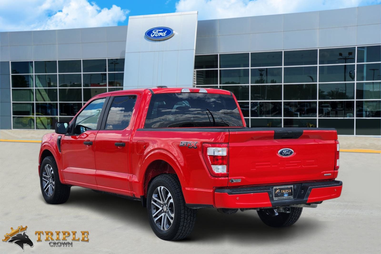 Used 2021 Ford F150 XL w/ STX Appearance Package RWD image 4